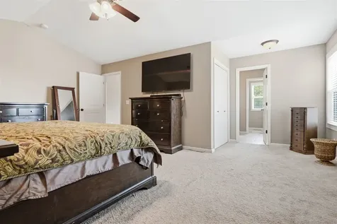 5403 Ferryman Road Bloomington IL 61705