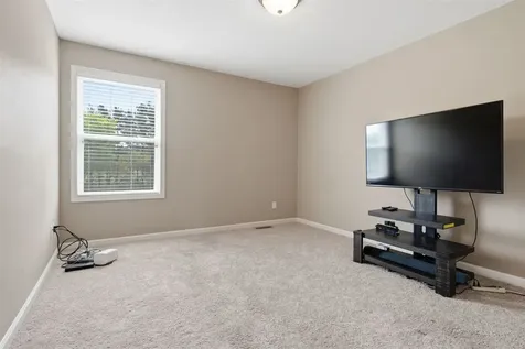 5403 Ferryman Road Bloomington IL 61705