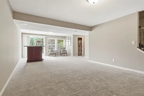 5403 Ferryman Road Bloomington IL 61705