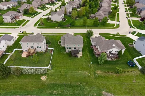 5403 Ferryman Road Bloomington IL 61705