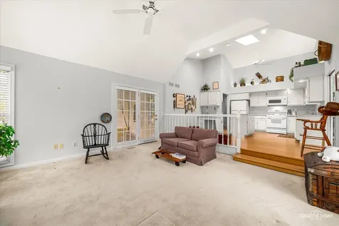 1 Glengarry Lane Sugar Grove IL 60554