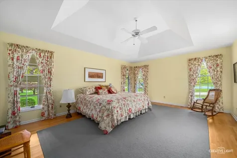 1 Glengarry Lane Sugar Grove IL 60554