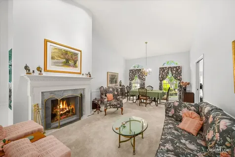 1 Glengarry Lane Sugar Grove IL 60554