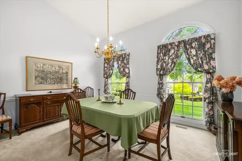 1 Glengarry Lane Sugar Grove IL 60554