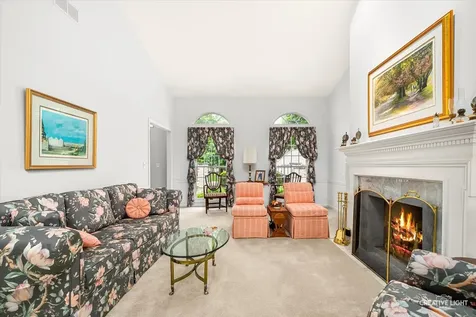 1 Glengarry Lane Sugar Grove IL 60554