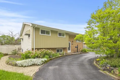 14740 Kilbourne Avenue Midlothian IL 60445