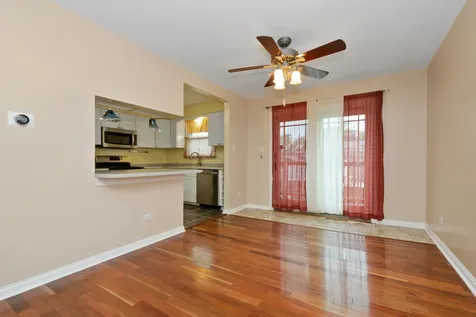 14740 Kilbourne Avenue Midlothian IL 60445