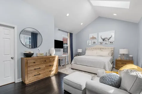 2140 North Winchester Avenue Chicago IL 60614