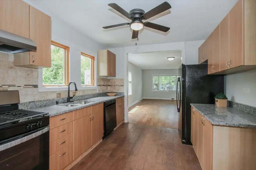 4507 Dorset Avenue Lisle IL 60532