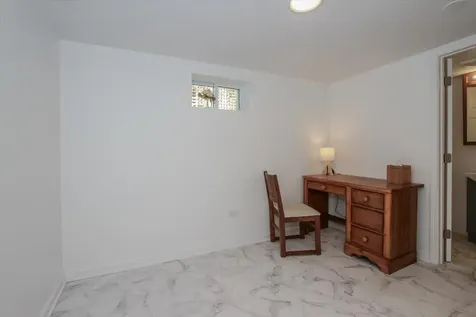 4507 Dorset Avenue Lisle IL 60532