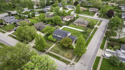 3212 Burr Oaks Drive Joliet IL 60431