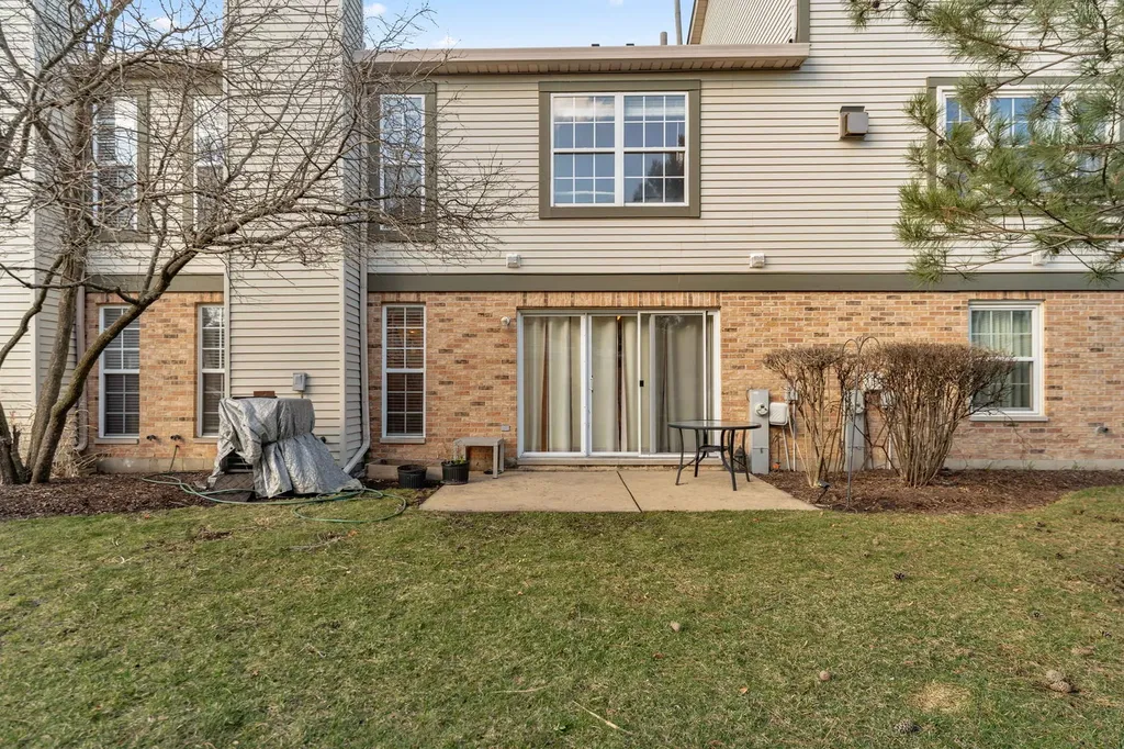 2713 Whitlock Drive Darien IL 60561