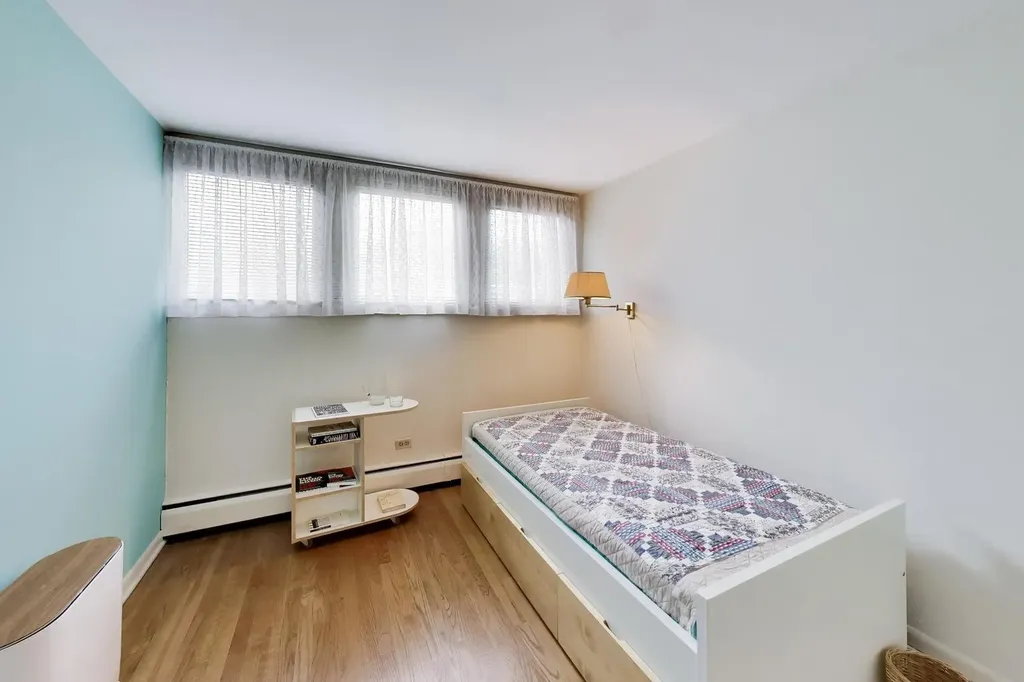 1456 East Park Place Chicago IL 60637