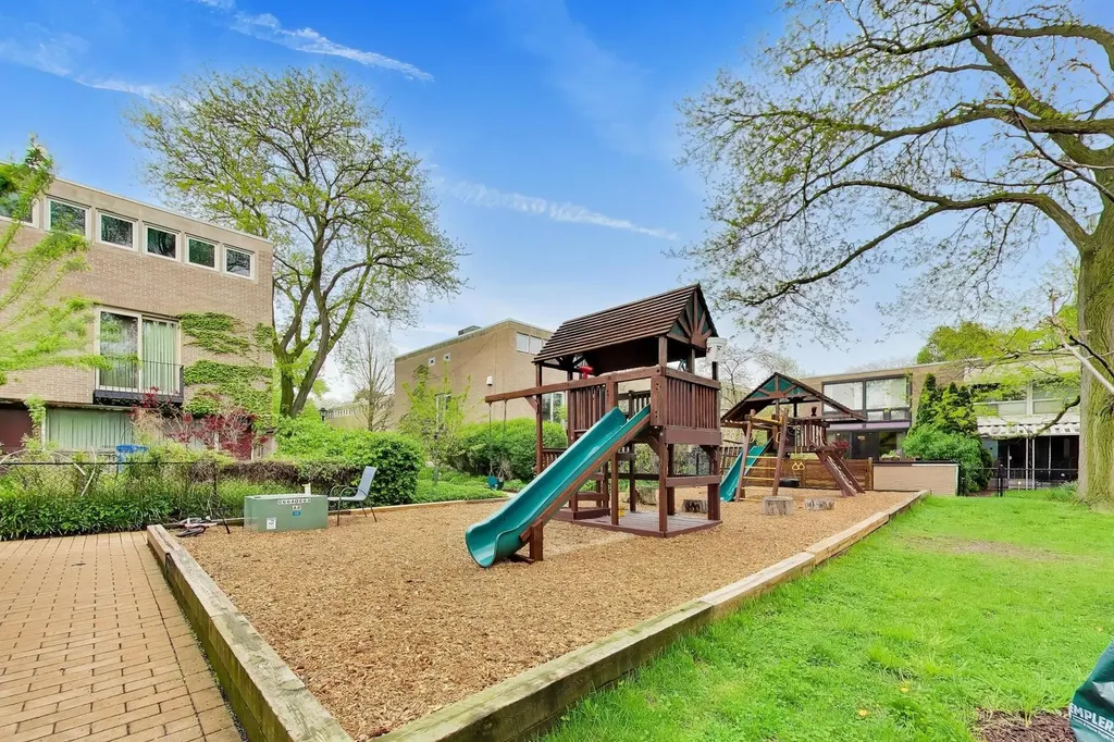1456 East Park Place Chicago IL 60637