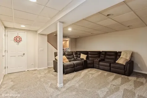 1712 Juliet Lane Libertyville IL 60048