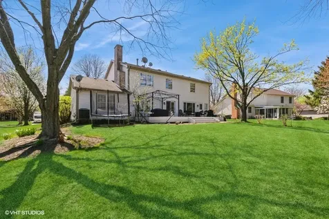 1712 Juliet Lane Libertyville IL 60048