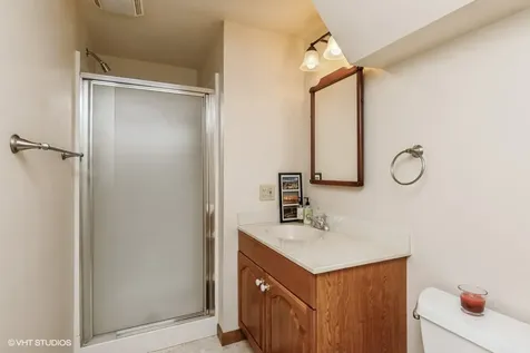 1712 Juliet Lane Libertyville IL 60048