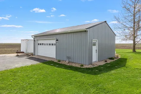 4698 East 17th. Road Leland IL 60531