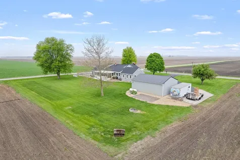 4698 East 17th. Road Leland IL 60531