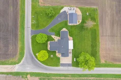 4698 East 17th. Road Leland IL 60531