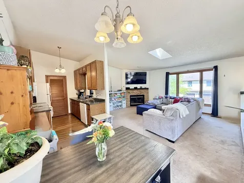 1848 Kerrybrook Court Sycamore IL 60178