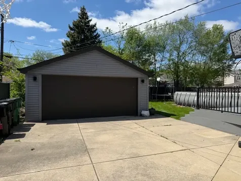 1934 Belleview Avenue Westchester IL 60154