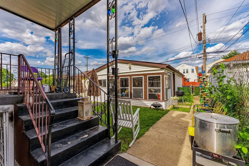 4131 North Austin Avenue Chicago IL 60634