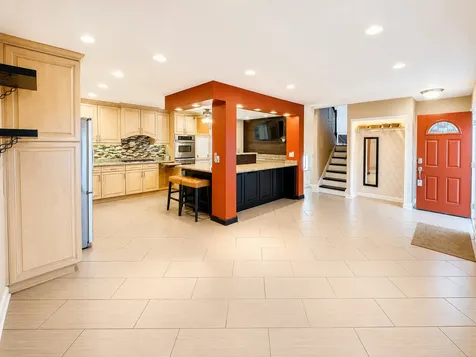 1288 North Ashland Avenue Palatine IL 60074