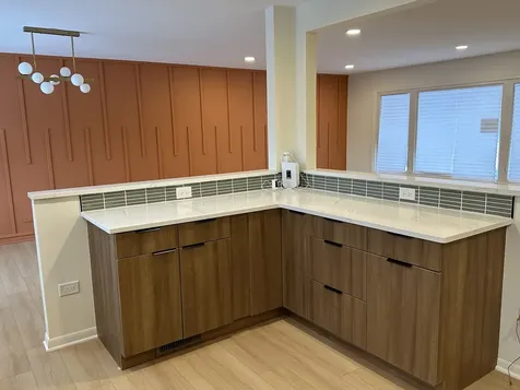 821 West Manor Court Glenwood IL 60425