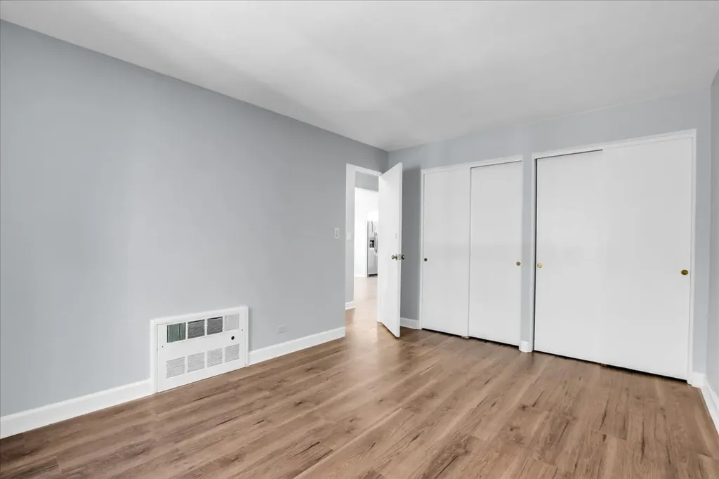 7351 North Ridge Boulevard Chicago IL 60645