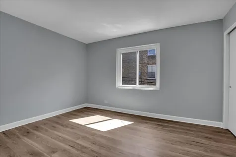 7351 North Ridge Boulevard Chicago IL 60645