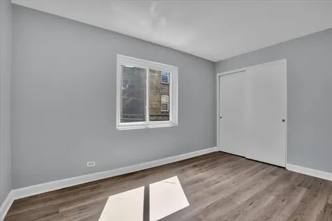 7351 North Ridge Boulevard Chicago IL 60645