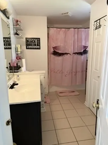 3811 River Road Hazel Crest IL 60429