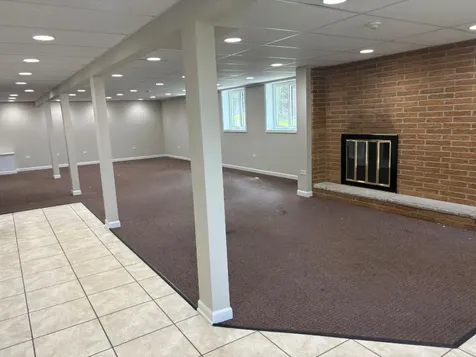 173 Thomas Court Wauconda IL 60084