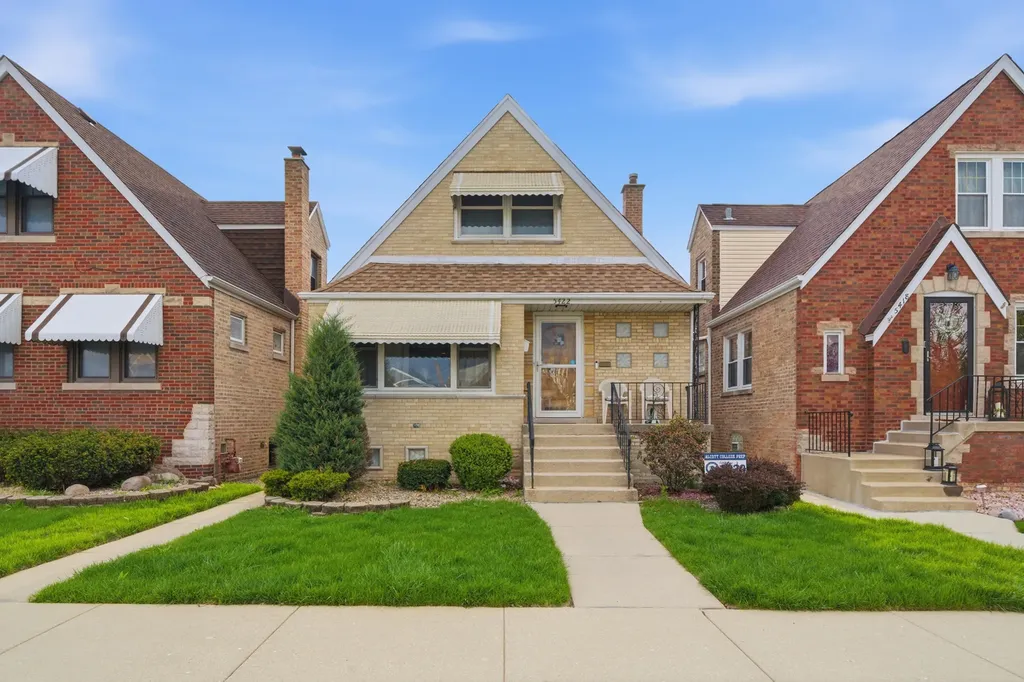 5422 South Oak Park Avenue Chicago IL 60638