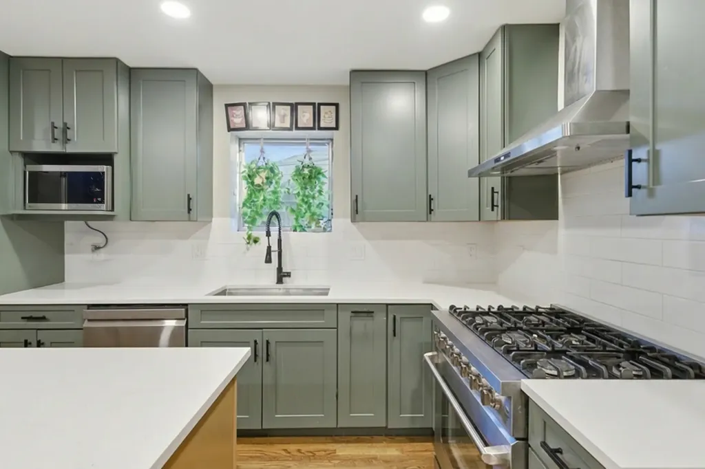 5422 South Oak Park Avenue Chicago IL 60638