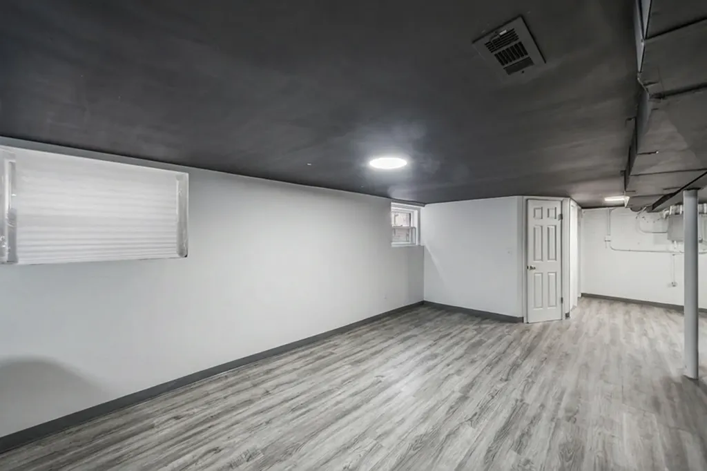 5422 South Oak Park Avenue Chicago IL 60638