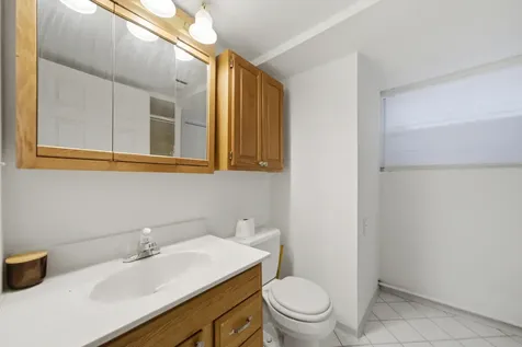 5422 South Oak Park Avenue Chicago IL 60638