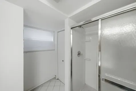 5422 South Oak Park Avenue Chicago IL 60638