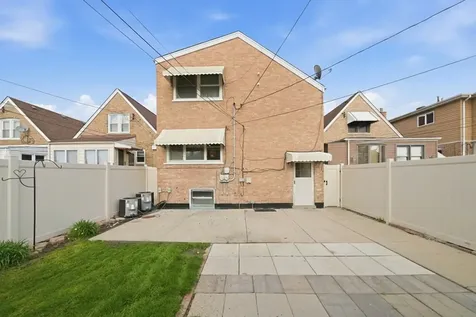 5422 South Oak Park Avenue Chicago IL 60638