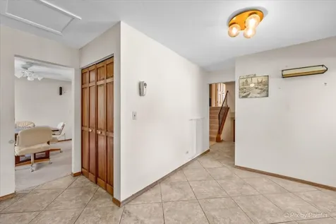 20 Wedgewood Drive South Elgin IL 60177