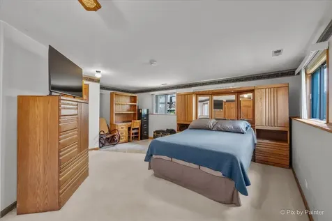 20 Wedgewood Drive South Elgin IL 60177