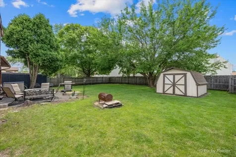 20 Wedgewood Drive South Elgin IL 60177