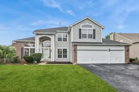 645 Chestnut Drive Carol Stream IL 60188