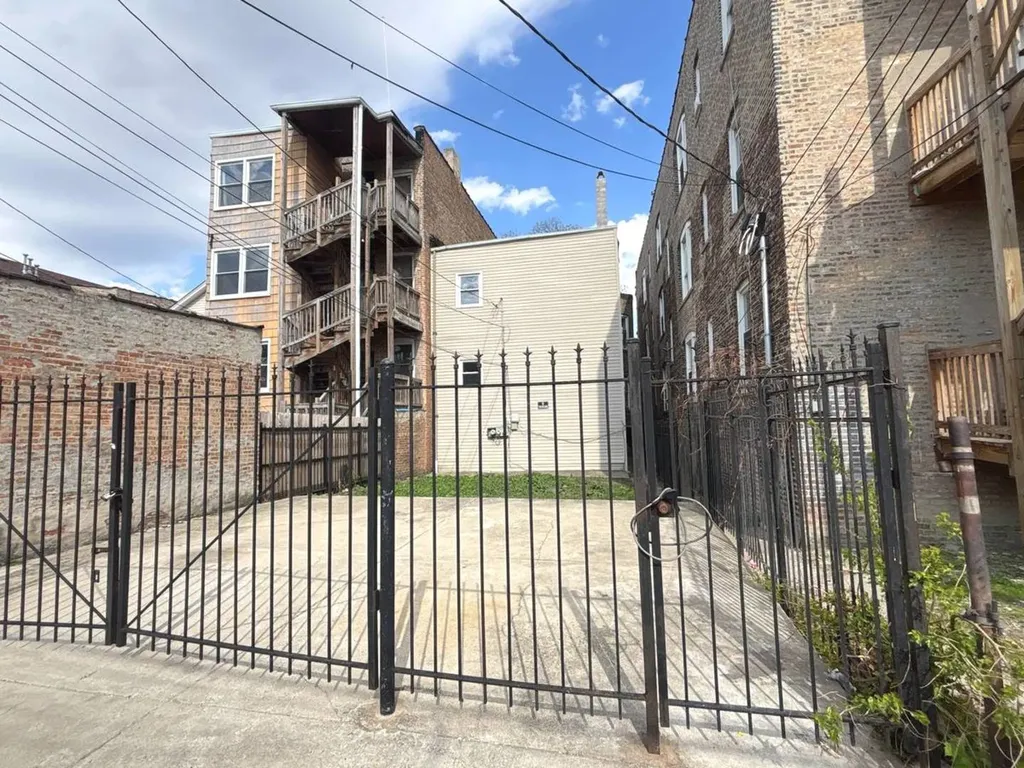 1236 South Springfield Avenue Chicago IL 60623