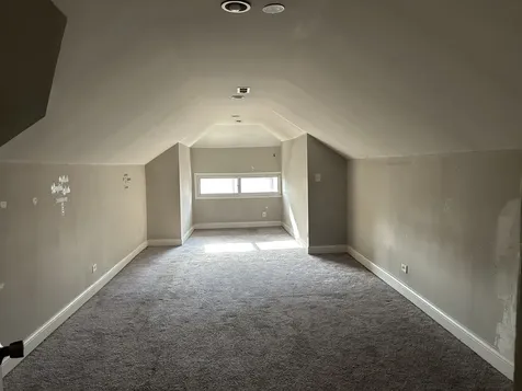 7221 South Bennett Avenue Chicago IL 60649