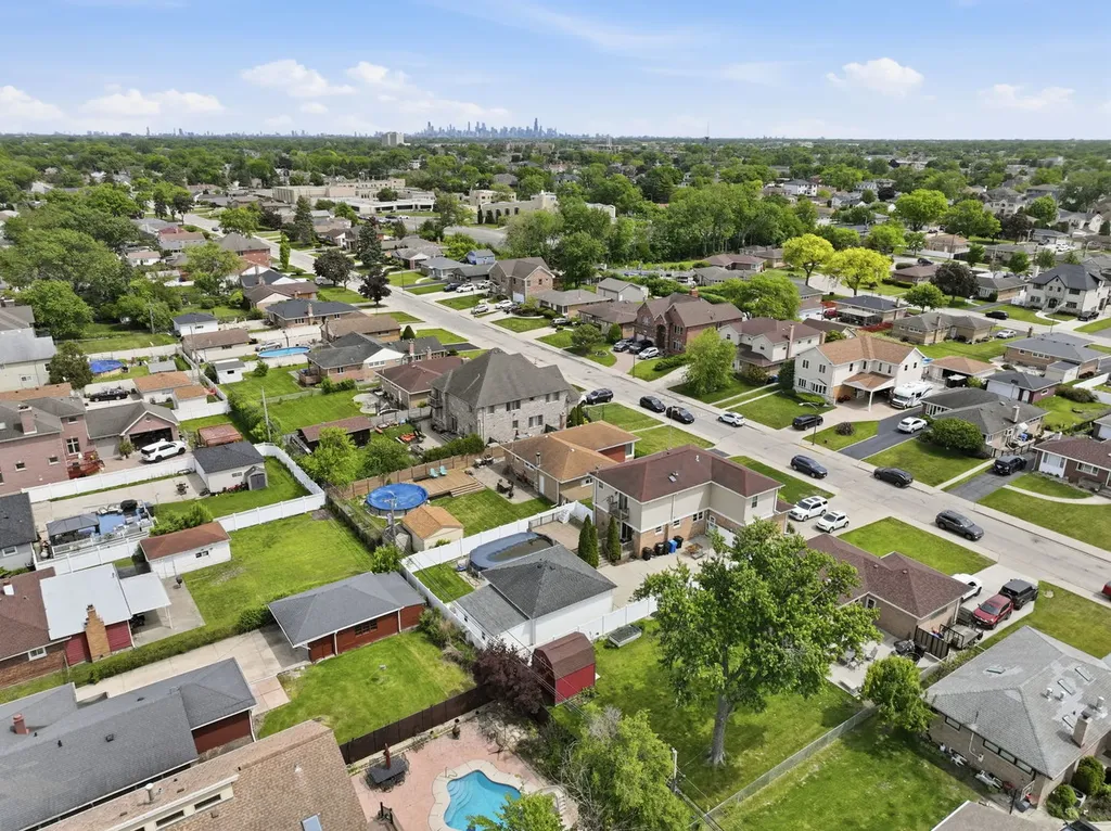 8130 West Berwyn Avenue Chicago IL 60656