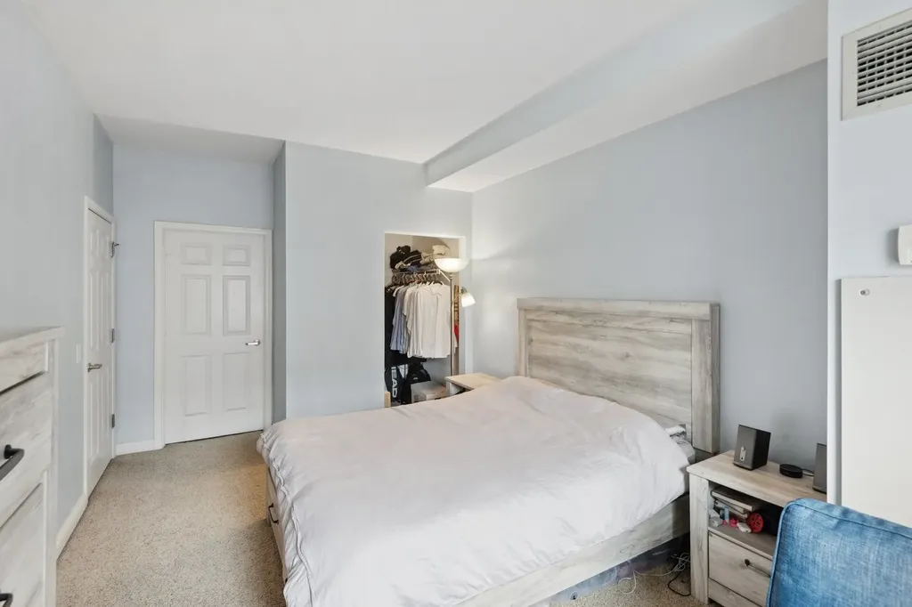8 West Monroe Street Chicago IL 60603