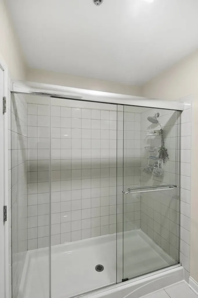 8 West Monroe Street Chicago IL 60603