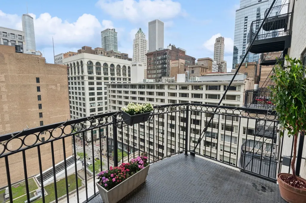 8 West Monroe Street Chicago IL 60603